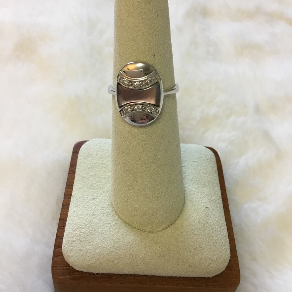 Sterling Silver Unique Oval Ring